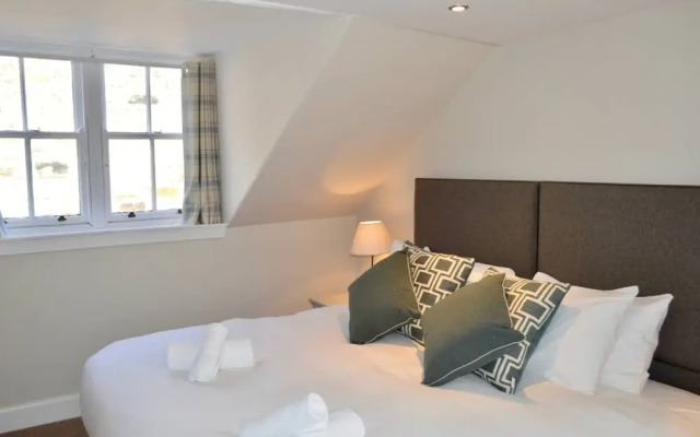 New Town Apartment Close to City Centre