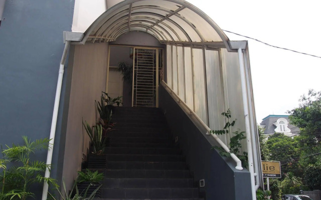 Kemang Inn