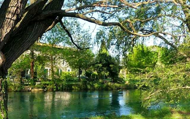 Mas Le Pont des Aubes