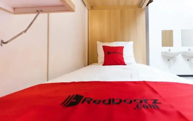 Reddoorz Hostel @ Malang City Center