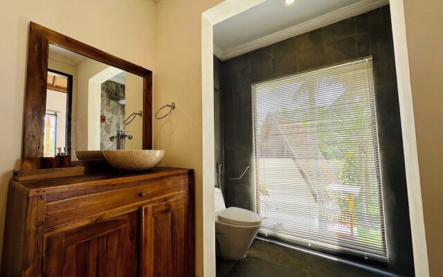 Green Coco Suite