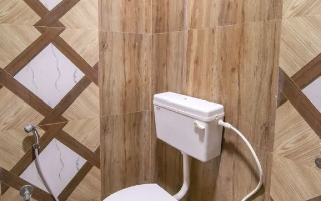 Hotel Crystal Riverside by OYO Rooms