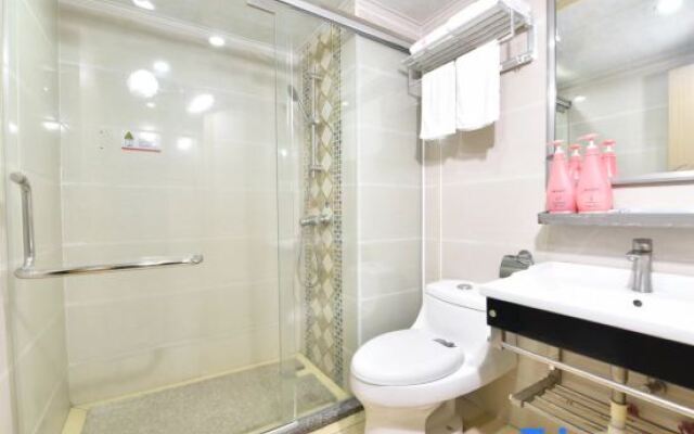 Huaiji World Jingshe Hotel