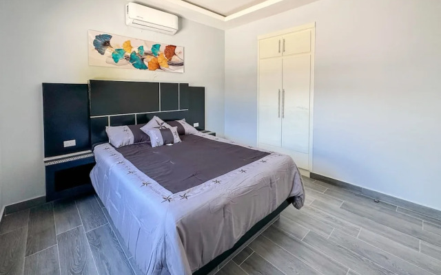 Urban Oasis Apartment 1