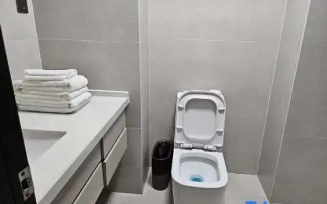 Qingya Apartment (Linyi University Town)