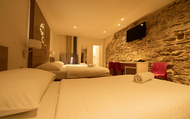 Slavija Culture Heritage Hotel