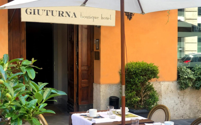 Giuturna Boutique Hotel