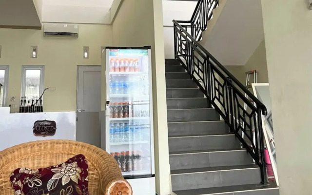 Djuragan Kamar Macan Kumbang