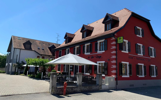 Logis Hôtel Au Lion Rouge
