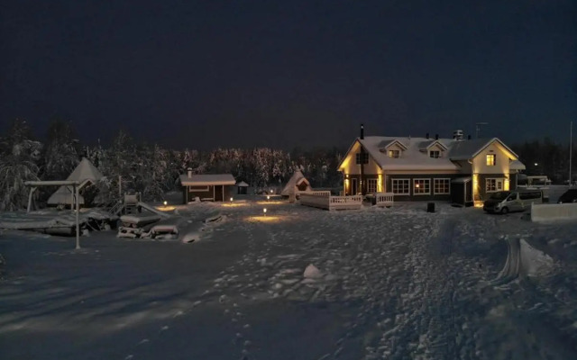 Miekojärvi Resort