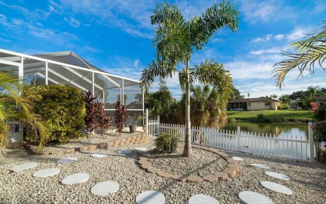 Lakeside House by Vacation Rental Pros