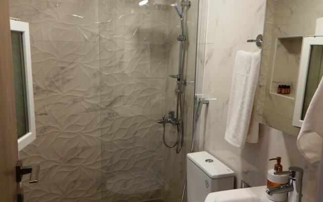 Sole Apartments - Near Corfu Port
