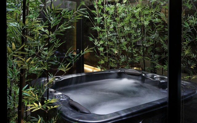 Daegu Eastern Hotel Lions Park