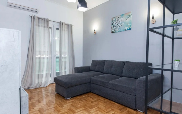 Modern Cozy 1 Bd Piraeus Perfection Apt