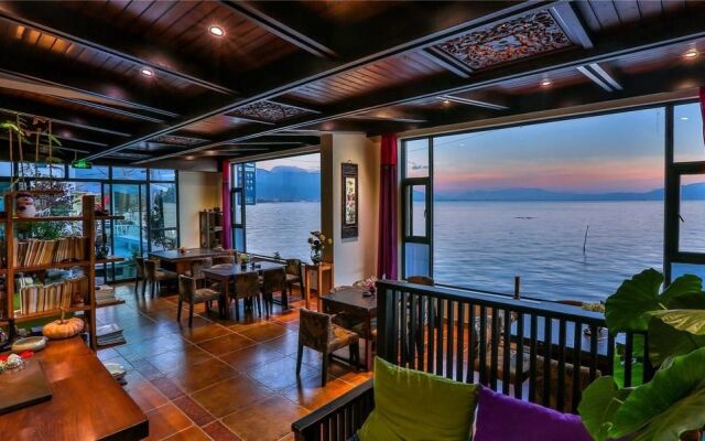 Haixi No.7 Courtyard Seaview Hotel