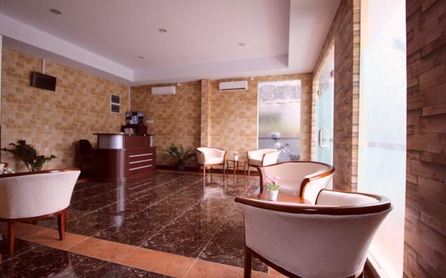 Amaya Suites