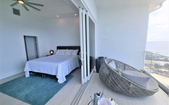 Lighthouse Point Residences
