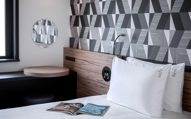 Holiday Inn Express Osaka City Centre - Midosuji by IHG