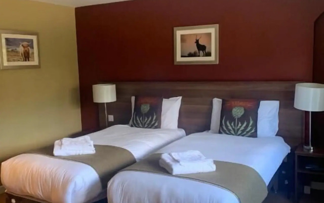 Newburgh Inn