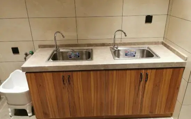 Ruibai · Yun Hotel (Dangshan Huijing Yayuan store)