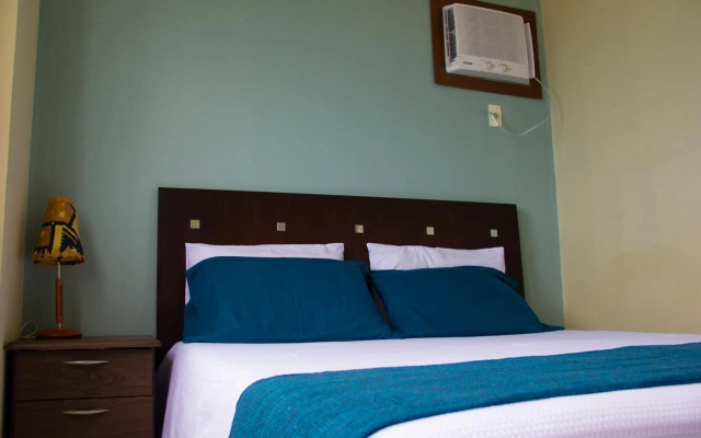 Conforto e melhor vista - 100 metros da praia