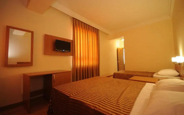 Serra Otel