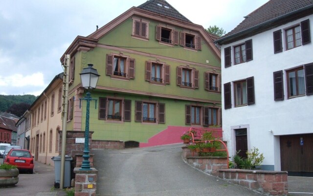 hotelImage