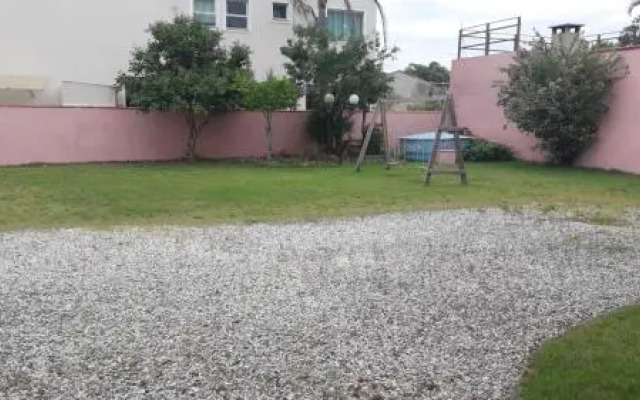 Bombinhas Mariscal - Sobrados 6 Pax - Cod 324