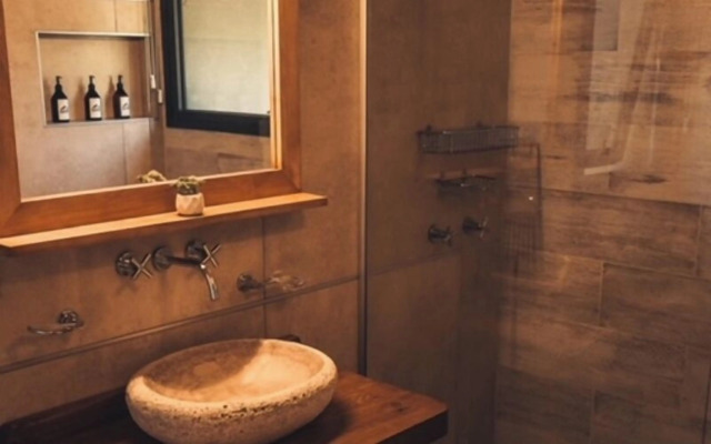 Rotui Luxury Village