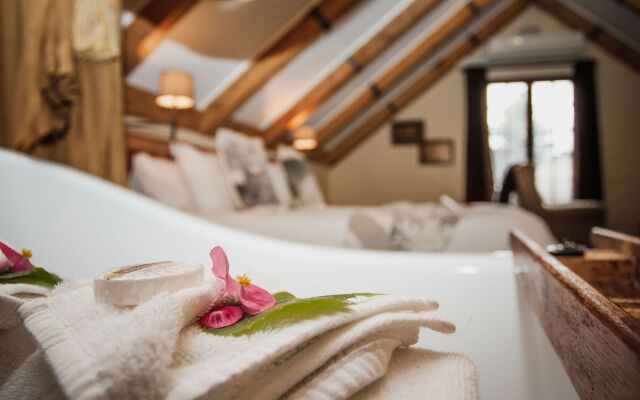 Aan de Oever Guesthouse