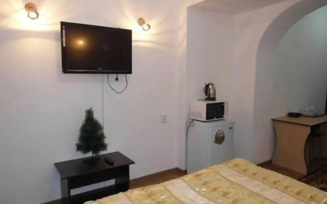 Kuze Hotel
