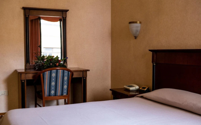 Hotel Astor Piacenza