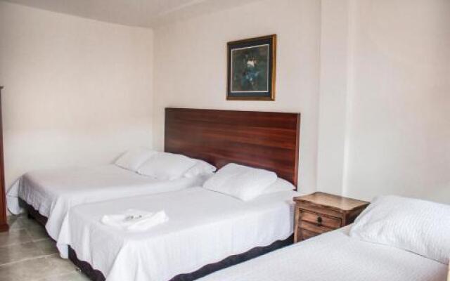 Hotel Los Portales