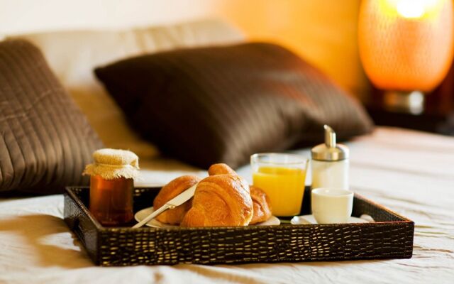 Hotel Tritone