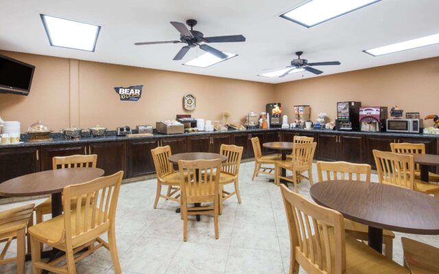 Travelodge by Wyndham Globe AZ