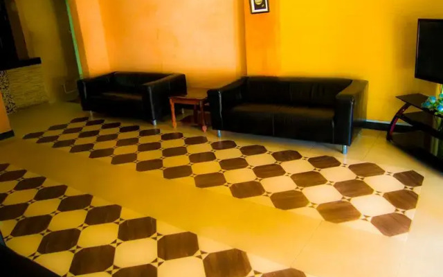 Royal City Garden Hotel