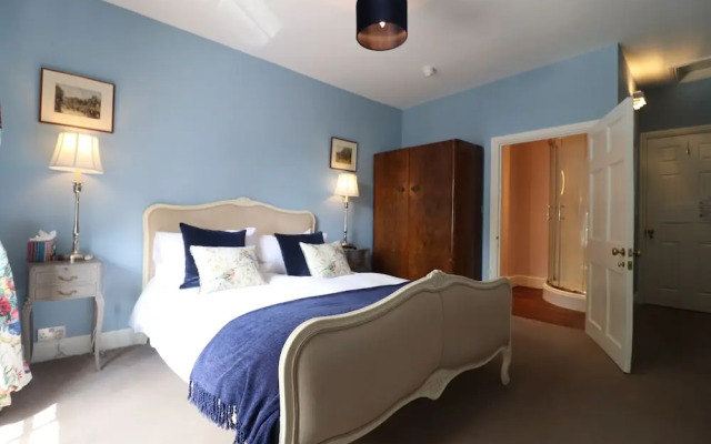The Oakhill Inn