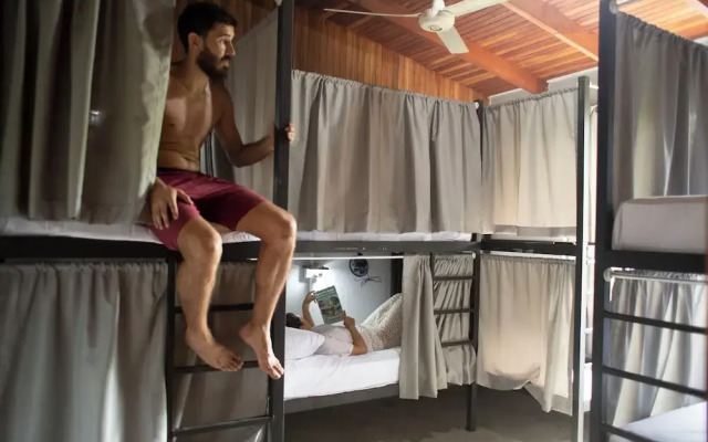 Ceiba Eco Hostel
