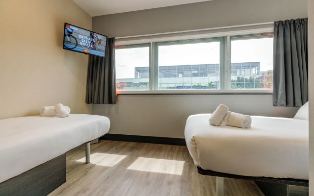 easyHotel Milton Keynes