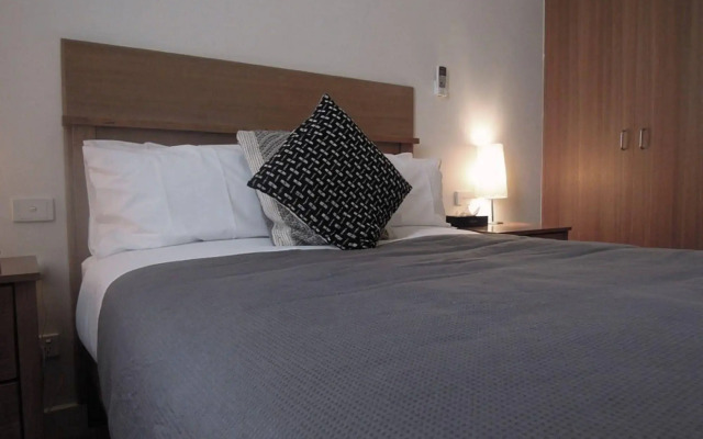 Plough Hotel