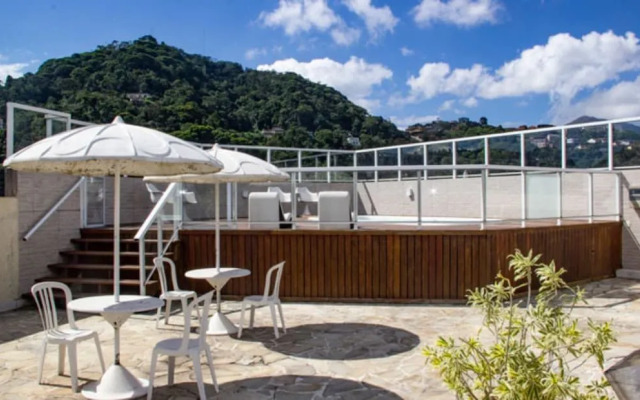 Athos Hotel