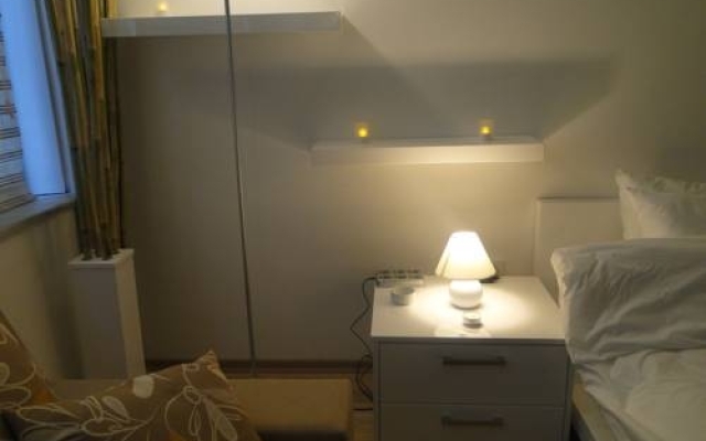 Gc Suites 1