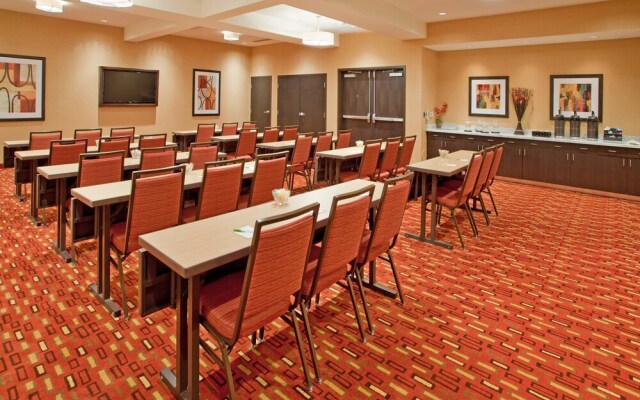 Courtyard Pittsburgh North/Cranberry Woods