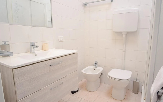Sweet Lake Apartment - Italian Homing