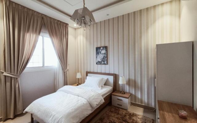 the F residence, Elegant & Luxury
