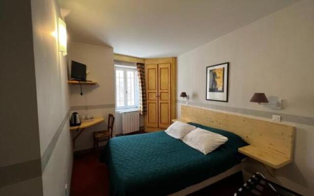 Hotel du Vieux Chateau