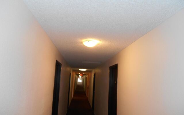 GuestHouse Inn & Suites Eugene / Springfield