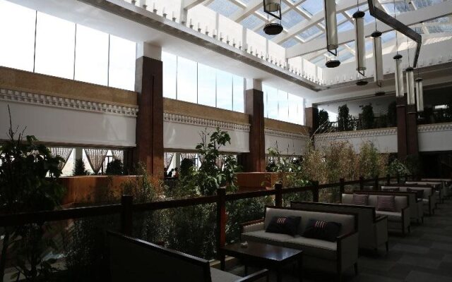 Qomo Langzong Hotel
