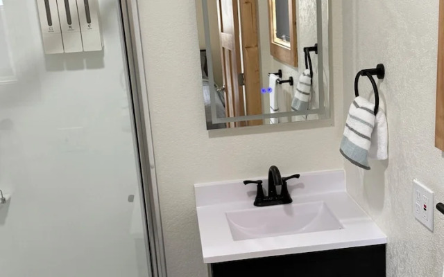 Mill Street Upper Apartment