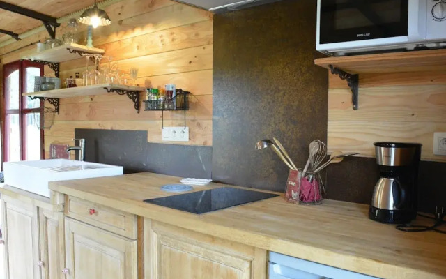 Cozy Mobile Home in Vresse-sur-semois With Terrace